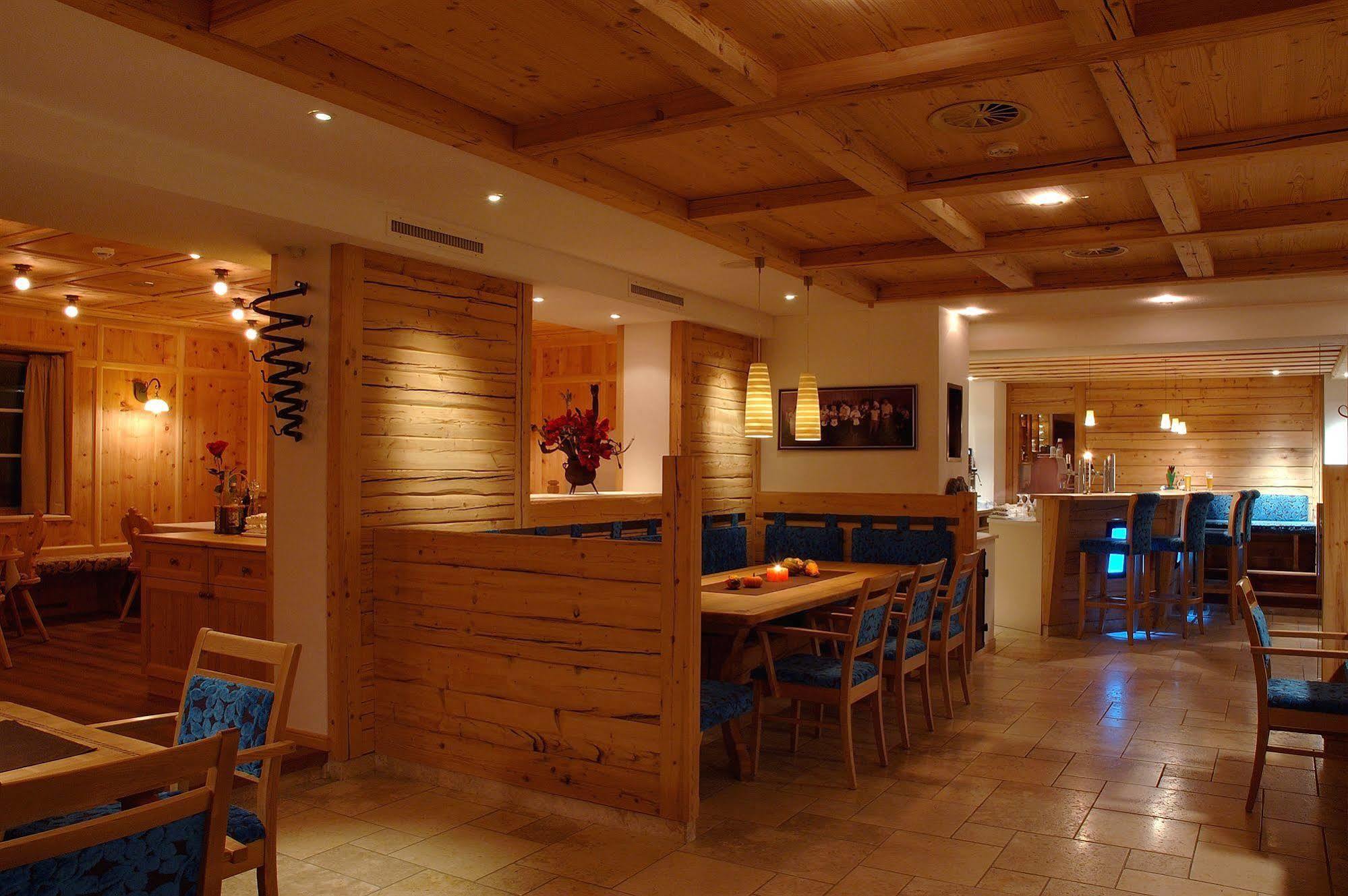 Tipotsch Hotel 3*